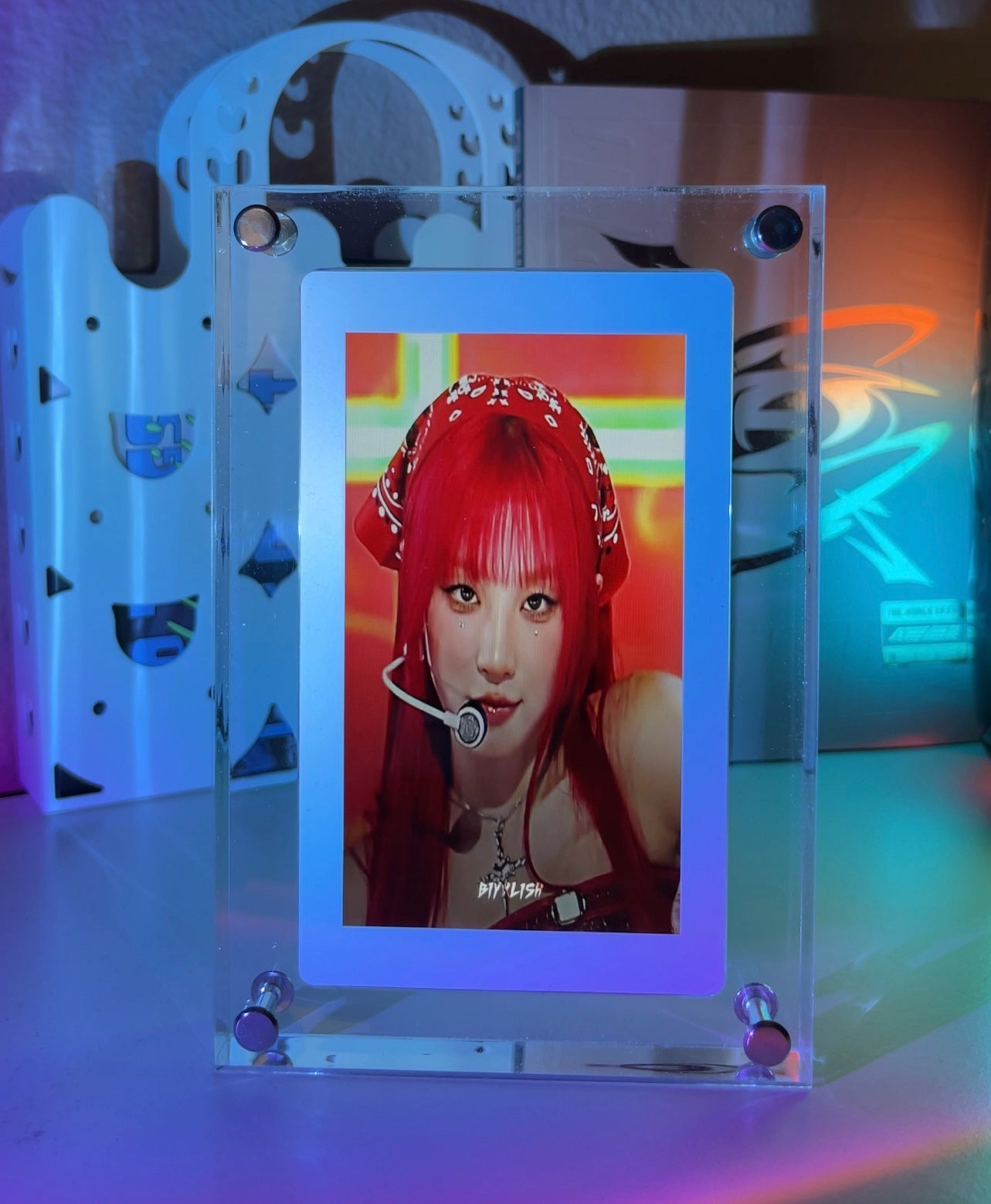 Digital K-Pop Frame™